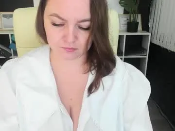 essensual_ from Chaturbate is Freechat