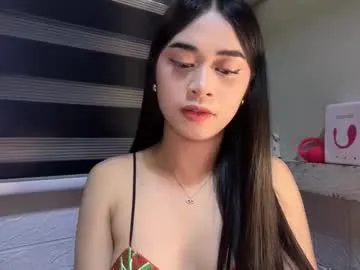 Expensivets_chloe from Chaturbate
