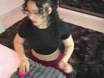 Farahh_magdaly from Chaturbate