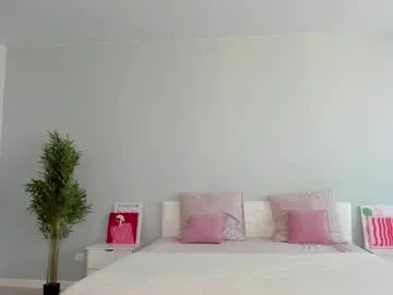 Fox_beauty from Chaturbate