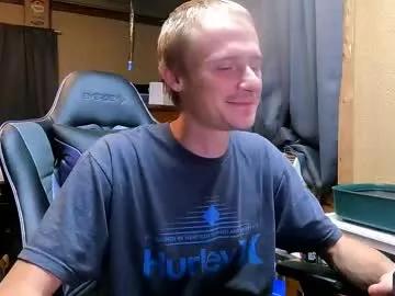 greenlungs8195 from Chaturbate