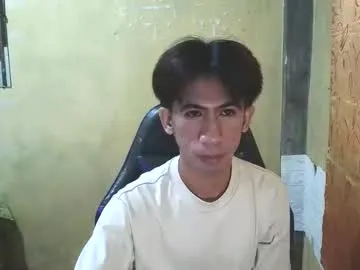 hairyhugecock_22 from Chaturbate is Freechat