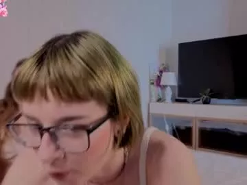 Heathimogene from Chaturbate