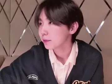 Heejinwang from Chaturbate