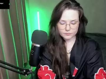Hell_hotline from Chaturbate