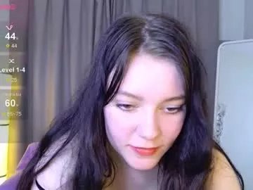 Holly_kittenss from Chaturbate