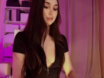Hollyextra from Chaturbate