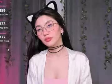 Iris_on_cam from Chaturbate