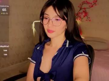 Iris_on_cam from Chaturbate