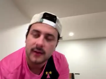 italianladd from Chaturbate is Freechat