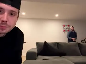 italianladd from Chaturbate is Freechat