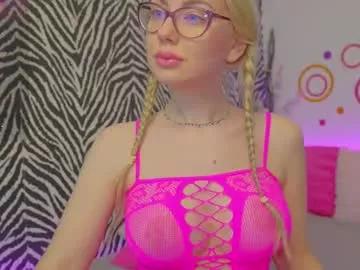 Jennyshow from Chaturbate