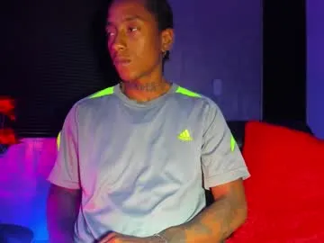 Jhonymiller from Chaturbate