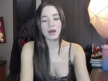Julidavila from Chaturbate