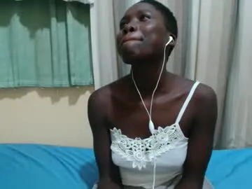 Just_lyra from Chaturbate