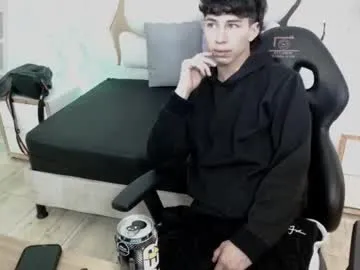 kaelwolf_tay from Chaturbate is Freechat