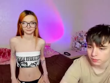 Kelley_n_danny from Chaturbate