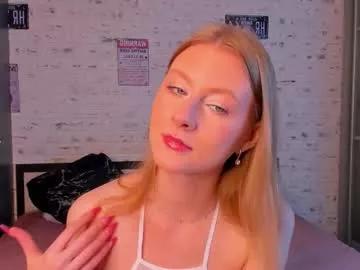 Kikistacy from Chaturbate