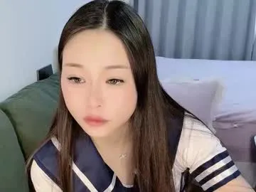 kitten_2001_yoyo from Chaturbate is Freechat