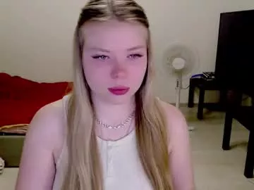 Kitten_jenny01 from Chaturbate
