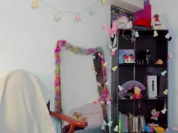 Kittyzenn from Chaturbate
