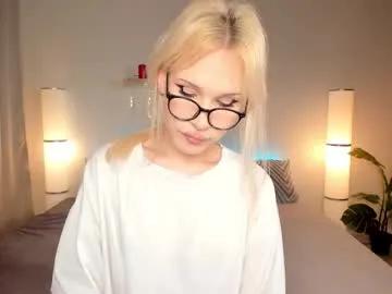 kristial_soopxxx from Chaturbate is Freechat