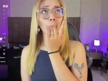 Lanaamills from Chaturbate