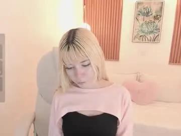 laukyubey from Chaturbate is Freechat