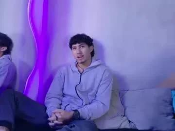 laura_and_kevin from Chaturbate is Freechat