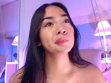 Laura_golden1 from Chaturbate