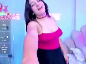Girls: try live performances with matured performers, from dancing to quirks, in a variety of beautiful sex cams.