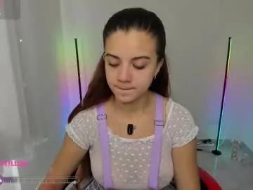 Layla_castilloo from Chaturbate