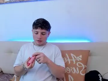 leoo_miller from Chaturbate is Freechat