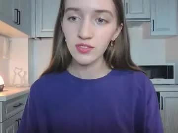 Leslie_my_lovee from Chaturbate