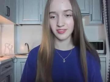 Leslie_my_lovee from Chaturbate