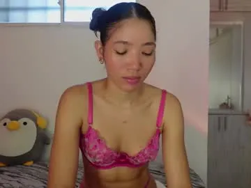 Leyre_lerr from Chaturbate