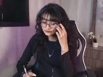 lili_clan from Chaturbate is Freechat