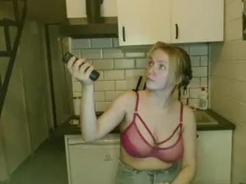 lily_dollyx from Chaturbate is Freechat