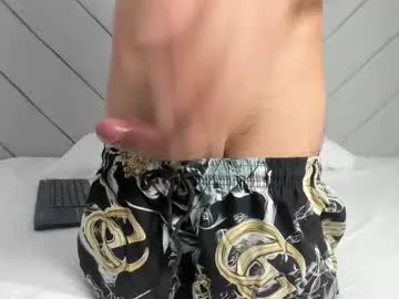 little_kris1 from Chaturbate is Freechat