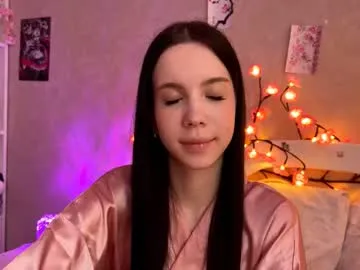 little_milou from Chaturbate is Freechat