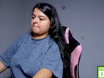 little_shaara from Chaturbate is Freechat