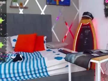 Little_sugar19 from Chaturbate