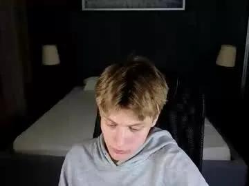 louie_evans from Chaturbate is Freechat