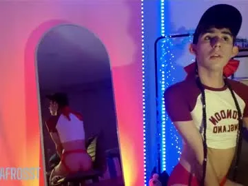 luca_frost from Chaturbate is Freechat