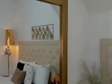 lucia_lorenz from Chaturbate is Freechat