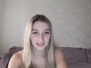 lucyreeel from Chaturbate is Freechat
