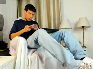 Lujuriau_u from Chaturbate