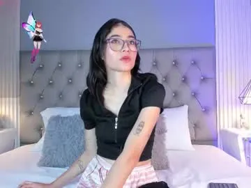 lunabloomn from Chaturbate is Freechat