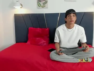 Maicol_cum23 from Chaturbate