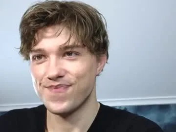 markshot_ from Chaturbate is Freechat